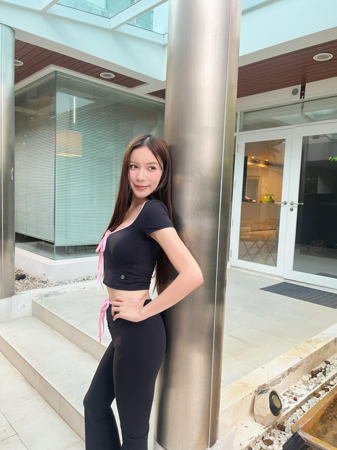 มุก - วรนิษฐ์ ถาวรวงศ์